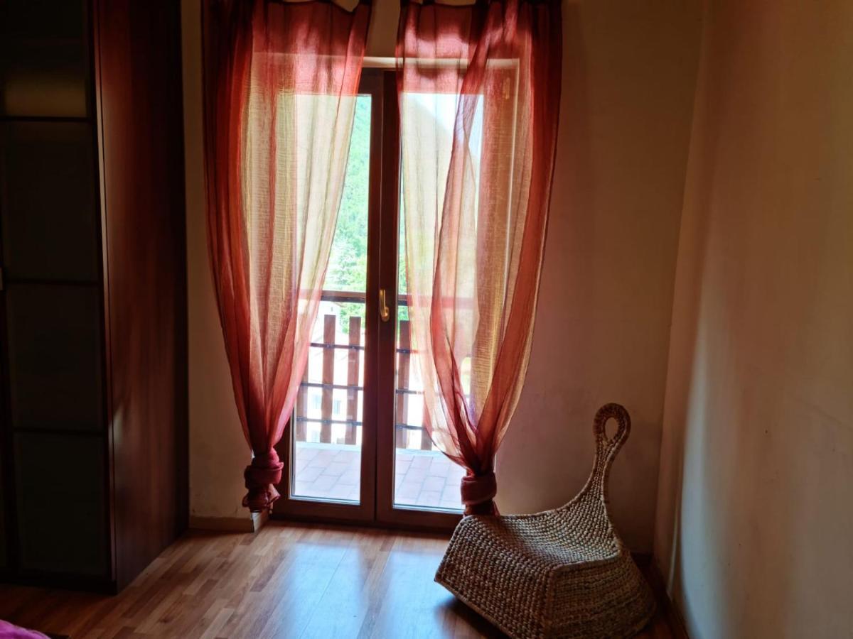 Luxury Lake Villa Villetta Barrea Ngoại thất bức ảnh